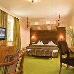 Gotthard Hotell 4*
