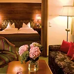 Hotel Gotthard 4*