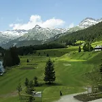 Gotthard Отель 4*