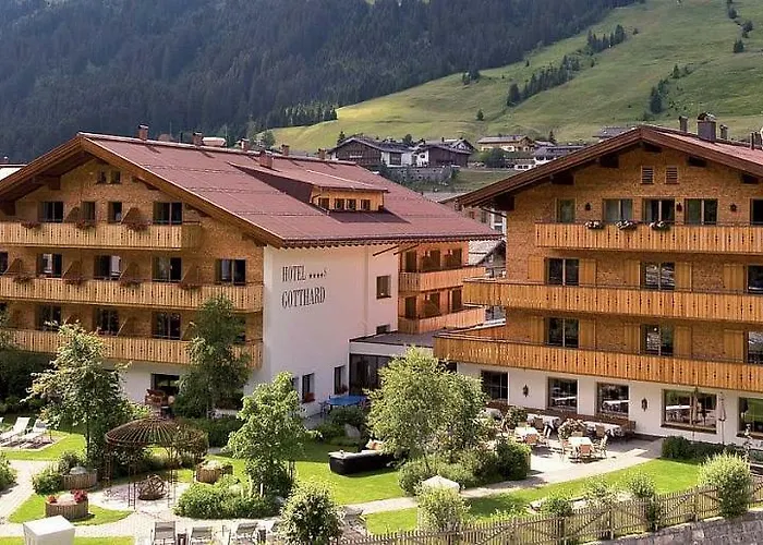 Gotthard Hotel 4*